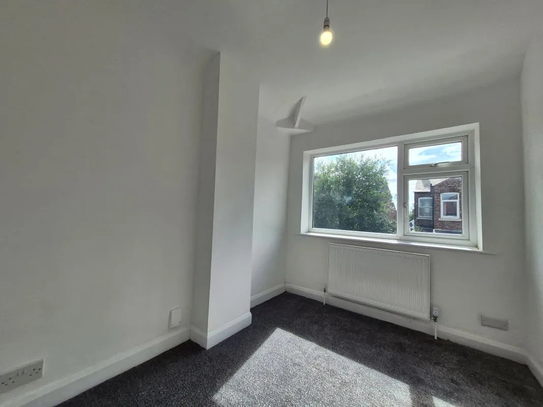 Holly Street, Droylsden, Manchester, M43 6NL - Online Auctions