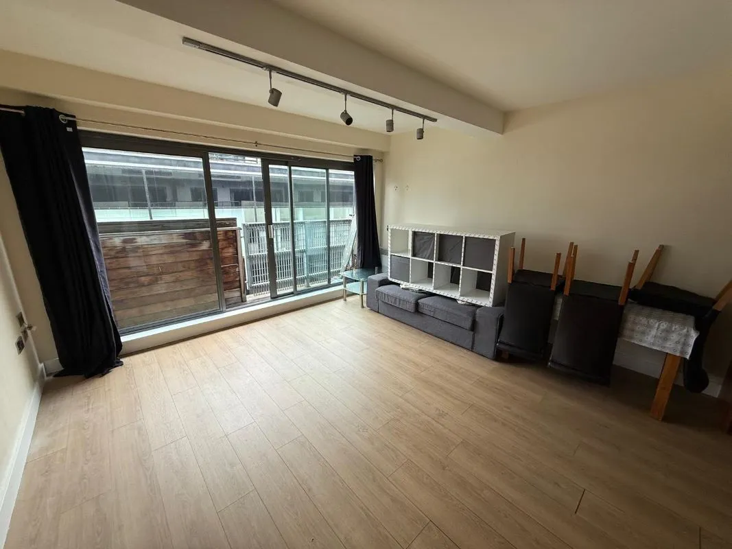 Oldham Road, Manchester, M4 5DB - Online Auctions