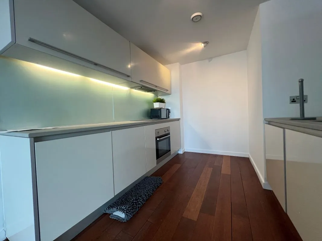 Beetham Tower, Deansgate, Manchester, M3 4LT - Online Auctions