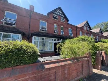Property for Auction in Manchester - 28 Bromwich Street, Bolton