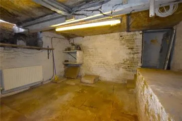 Property for Auction in Manchester - 2 Pinnar Lane, Halifax, West Yorkshire