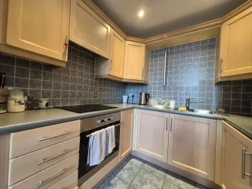 Property for Auction in Manchester - 49 The Royal, Wilton Place, Salford