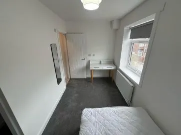 Property for Auction in Manchester - 36 Huxley Street, Oldham
