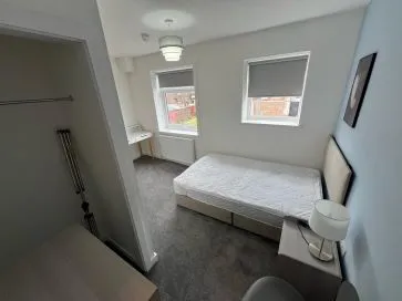 Property for Auction in Manchester - 36 Huxley Street, Oldham