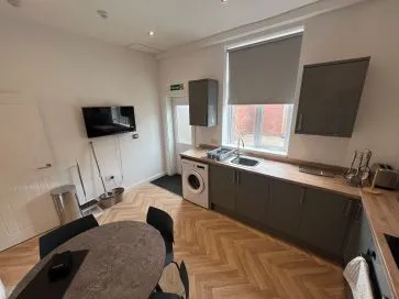 Property for Auction in Manchester - 36 Huxley Street, Oldham