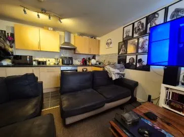 Property for Auction in Manchester - Flat 4, Newton Court 91-93, Newton Drive, Blackpool, Lancashire