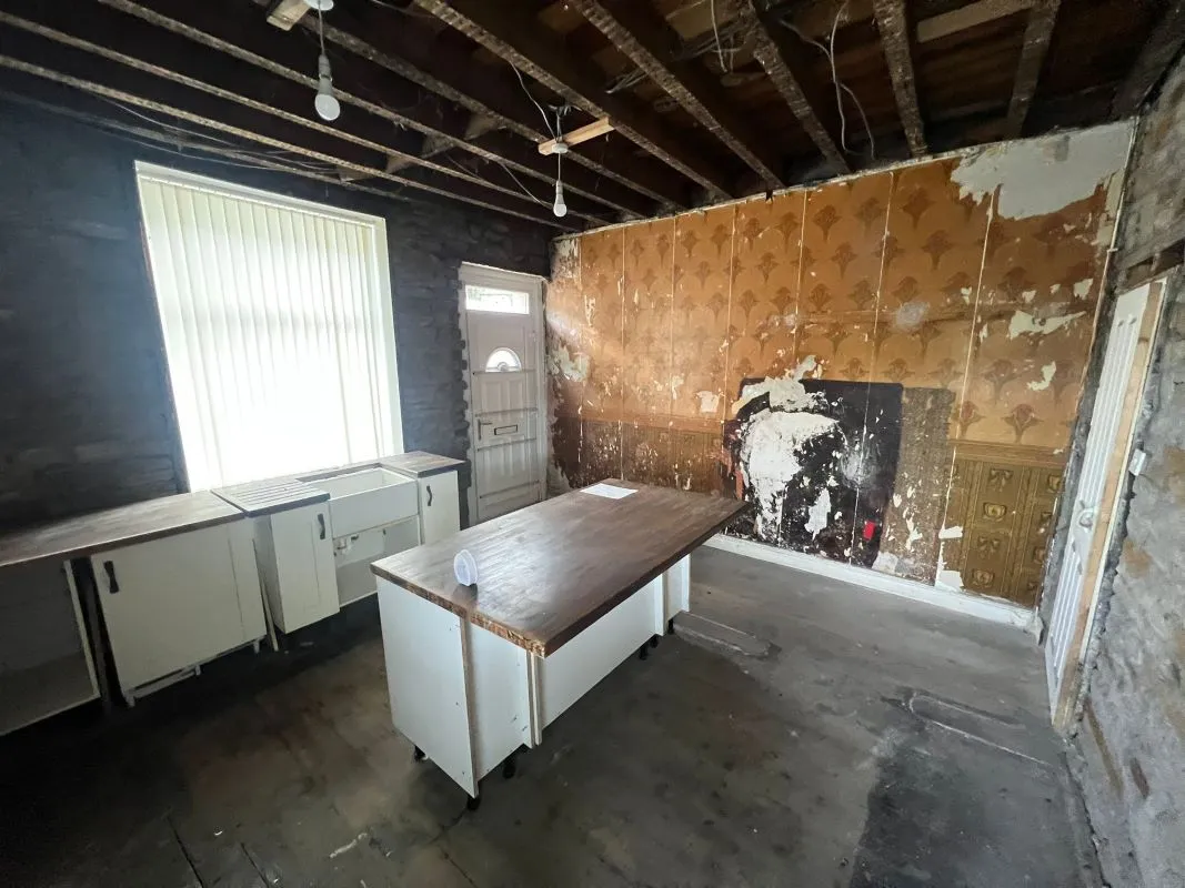 Hall Street, Whitworth, Rochdale, Lancashire, OL12 8TL - Online Auctions