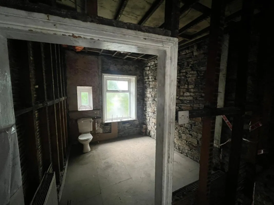 Hall Street, Whitworth, Rochdale, Lancashire, OL12 8TL - Online Auctions