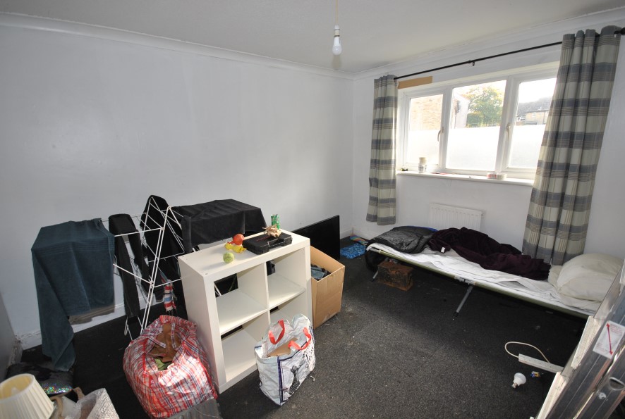 Property for Auction in Northamptonshire - 64 Ermine Road, Northampton, Northamptonshire