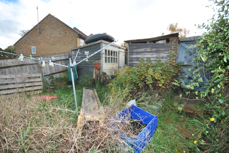 Property for Auction in Northamptonshire - 64 Ermine Road, Northampton, Northamptonshire