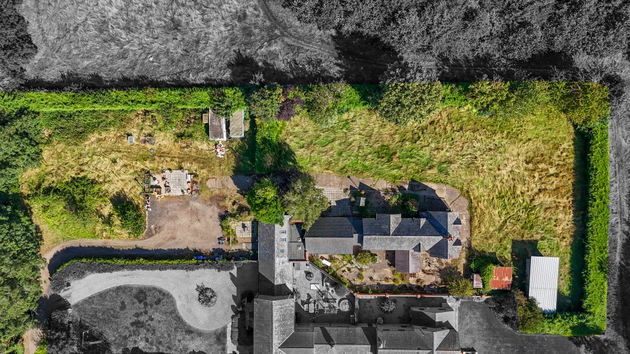 Property for Auction in Northamptonshire - Home Farm Cottage, Home Farm Lane, Northampton, Northamptonshire