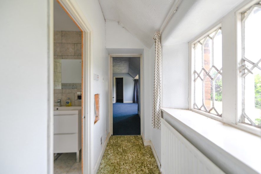 Property for Auction in Northamptonshire - Home Farm Cottage, Home Farm Lane, Northampton, Northamptonshire