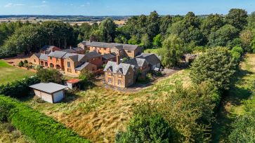 Property for Auction in Northamptonshire - Home Farm Cottage, Home Farm Lane, Northampton, Northamptonshire