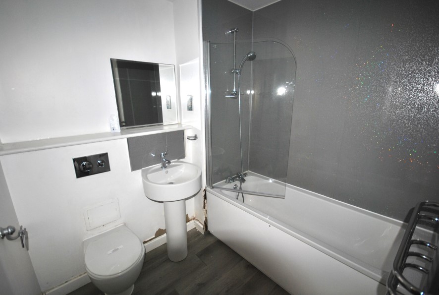 Property for Auction in Northamptonshire - Flat 115, Alpha House, Broad Street, Northampton, Northamptonshire NN1 2HS