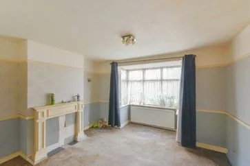 Property for Auction in Northamptonshire - 119 Melton Road North, Wellingborough, Northamptonshire NN8 1PW