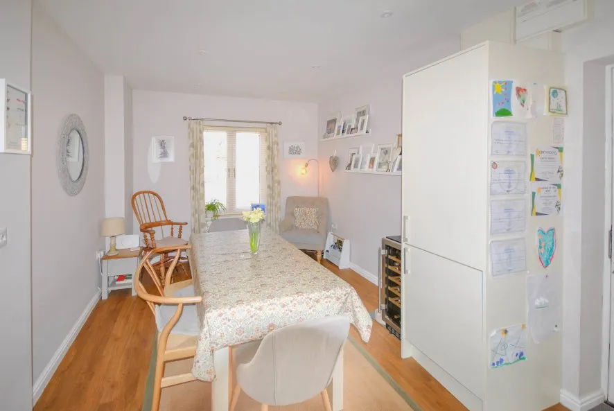 Property for Auction in Northamptonshire - 7 Scott Close, Northampton, Northamptonshire NN5 4DZ