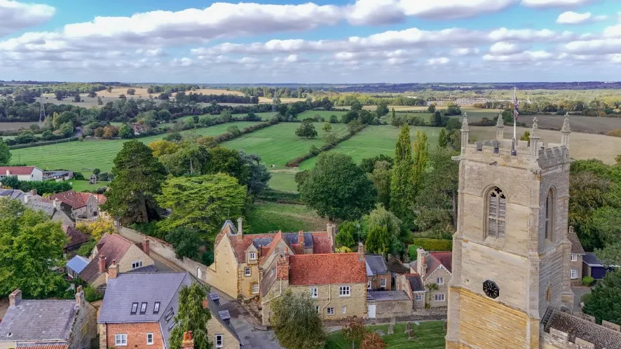 Property for Auction in Northamptonshire - 10 Church Way, Grendon, Northampton, Northamptonshire NN7 1JE