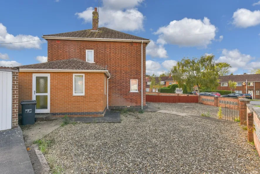 Property for Auction in Northamptonshire - 51 Studfall Avenue, Corby, Northamptonshire NN17 1LD