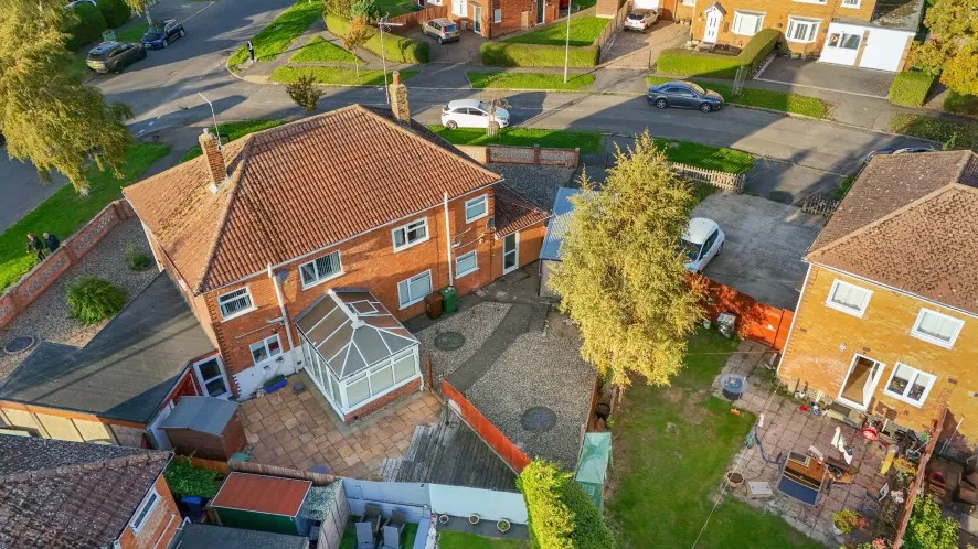Property for Auction in Northamptonshire - 51 Studfall Avenue, Corby, Northamptonshire NN17 1LD