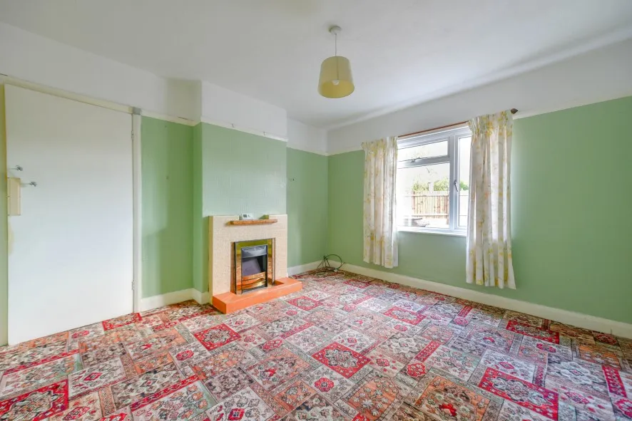 Property for Auction in Northamptonshire - 51 Studfall Avenue, Corby, Northamptonshire NN17 1LD
