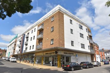 Property for Auction in Northamptonshire - Flat 16, Theatre Court, Northampton, Northamptonshire