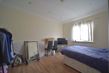 Property for Auction in Northamptonshire - Flat 16, Theatre Court, Northampton, Northamptonshire