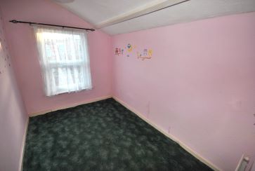 Property for Auction in Northamptonshire - 8 Alcombe Road, The Mounts, Northampton, Northamptonshire