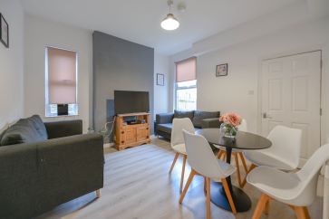 Property for Auction in Northamptonshire - 278 Queens Road, Beeston, Nottingham, Nottinghamshire NG9 2BD