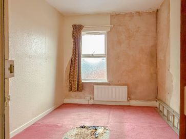Property for Auction in Northamptonshire - 35 St. Davids Road, Kingsthorpe, Northampton, Northamptonshire