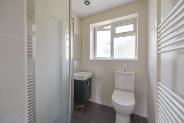 Property for Auction in Northamptonshire - 48 Charnwood Avenue, Northampton, Northamptonshire