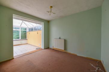 Property for Auction in Northamptonshire - 48 Charnwood Avenue, Northampton, Northamptonshire