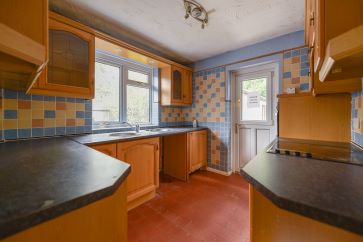 Property for Auction in Northamptonshire - 48 Charnwood Avenue, Northampton, Northamptonshire