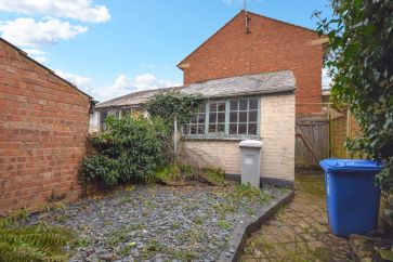 Property for Auction in Northamptonshire - 18 Union Street, Kettering, Northamptonshire