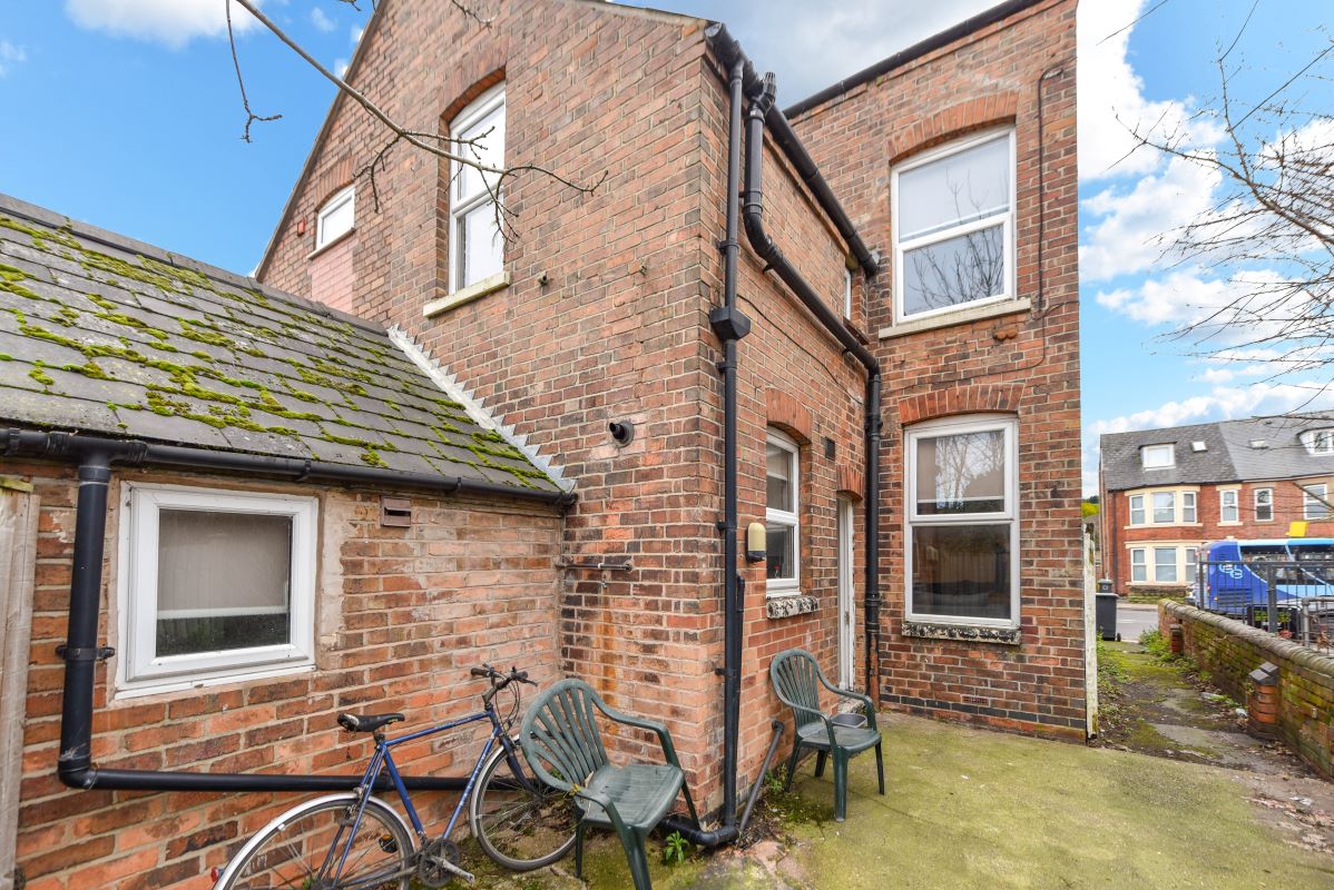 Beeston, Nottingham, Nottinghamshire, NG9 2BD - Online Auctions