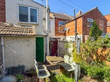 Property for Auction in Northamptonshire - 68 St. Andrews Road, Northampton, Northamptonshire