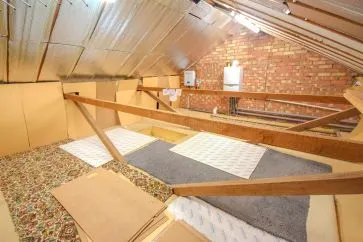 Property for Auction in Northamptonshire - 55 Woodland Avenue, Barton Seagrave, Kettering, Northamptonshire
