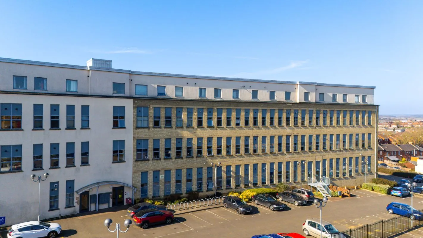 5 Freehold Street, Northampton, Northamptonshire, NN2 6BF - Online Auctions