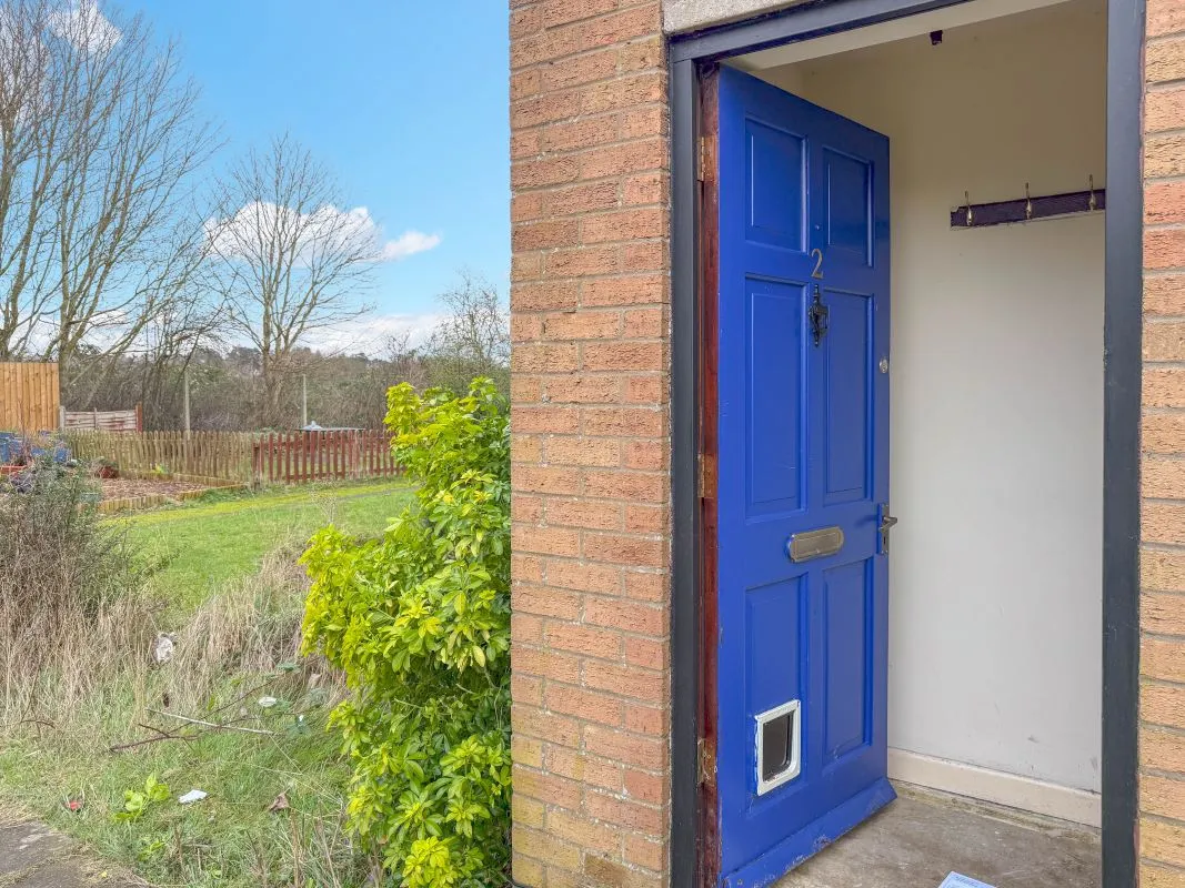 Birkdale Close, Northampton, Northamptonshire, NN2 7PD - Online Auctions