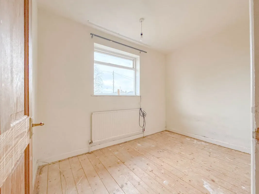 Birkdale Close, Northampton, Northamptonshire, NN2 7PD - Online Auctions