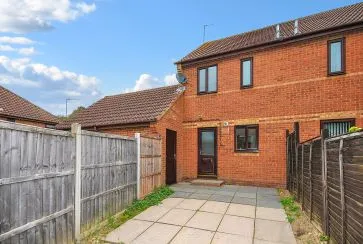 Property for Auction in Northamptonshire - 23 Granary Road, Northampton, Northamptonshire NN4 0XB