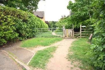Property for Auction in Northamptonshire - The Land at Barn Corner, Collingtree, Northampton, Northamptonshire NN4 0NF