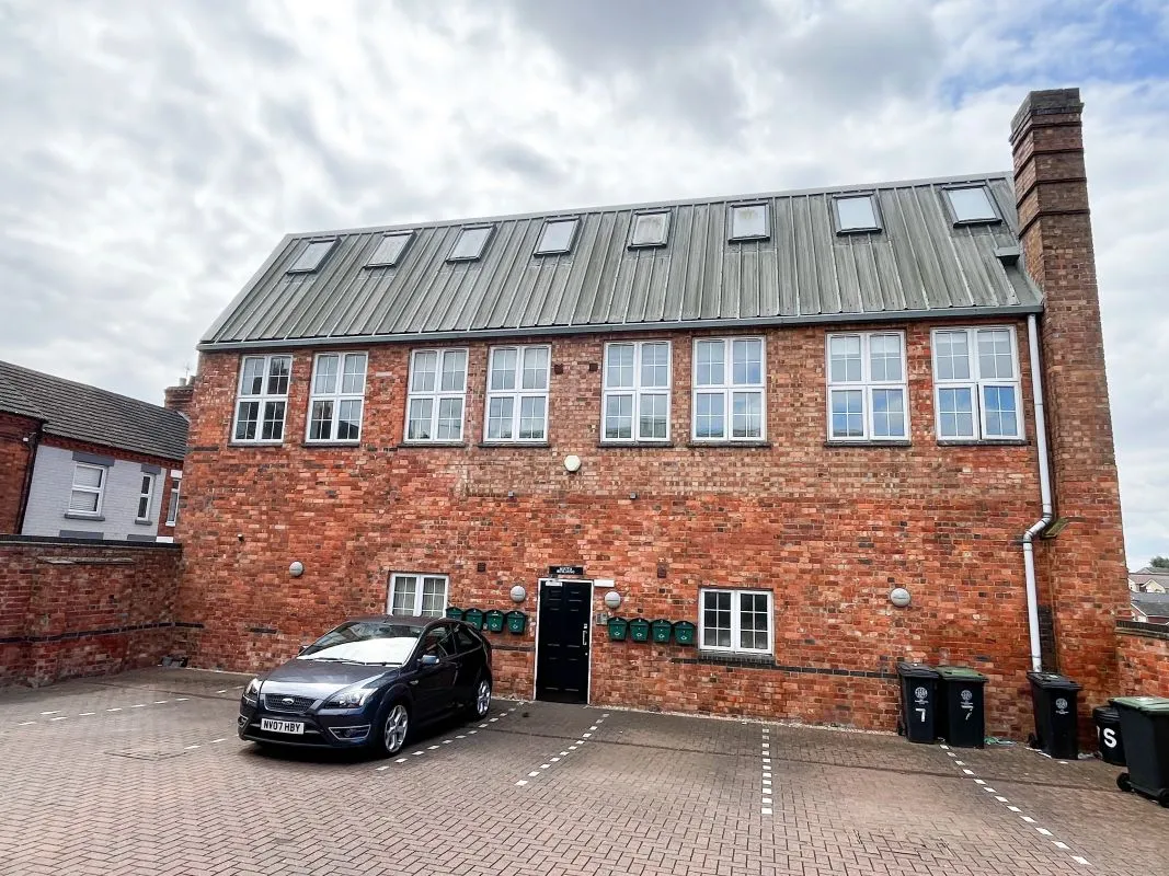 Borough Shoe Factory, Rushden, Northamptonshire, NN10 8PQ - Online Auctions