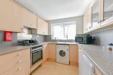 Property for Auction in Northamptonshire - 22 Cherry Close, Northampton, Northamptonshire NN3 2TQ
