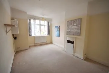 Property for Auction in Northamptonshire - 71 Harlestone Road, St James, Northampton, Northamptonshire NN5 7AB