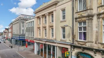 Property for Auction in Northamptonshire - 10 Gold Street, Northampton, Northamptonshire NN1 1RS
