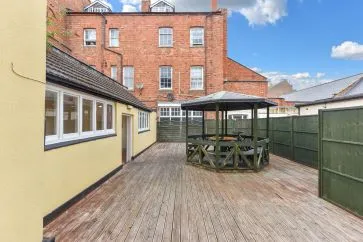 Property for Auction in Northamptonshire - 10 Gold Street, Northampton, Northamptonshire NN1 1RS