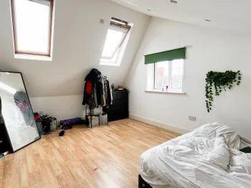 Property for Auction in Northamptonshire - Flat A5 South Building, Borough Shoe Factory, 25 Warmonds Hill, Higham Ferrers, Rushden, Northamptonshire NN10 8PQ