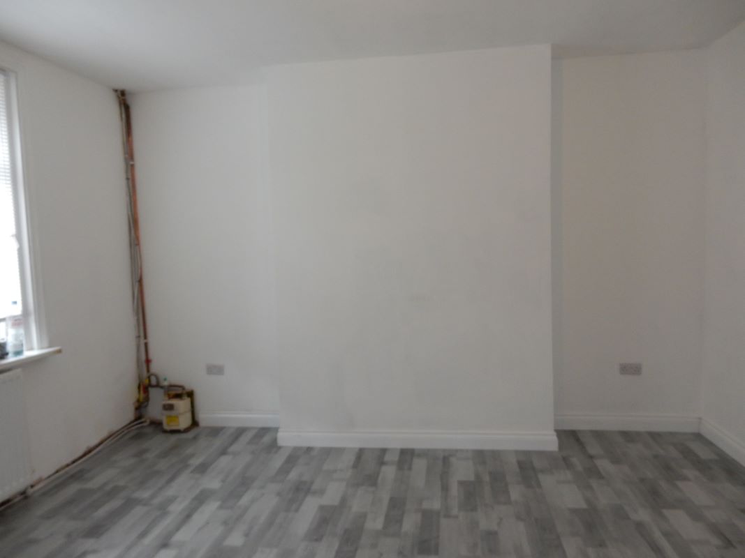 Horden, Peterlee, County Durham, SR8 4NE - Online Auctions