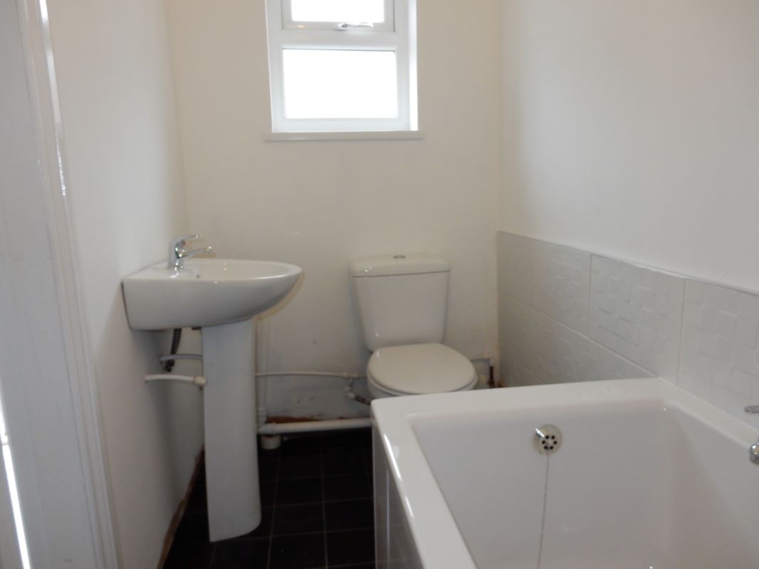 Horden, Peterlee, County Durham, SR8 4NE - Online Auctions