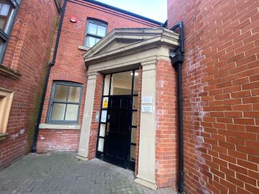 Property for Auction in North East - 15 Parkview Apartments, 323 Linthorpe Road, Middlesbrough, Cleveland TS1 4AL